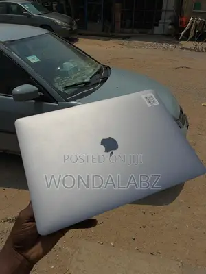 Laptop Apple MacBook 2016 8GB Intel Core i5 SSD 256GB