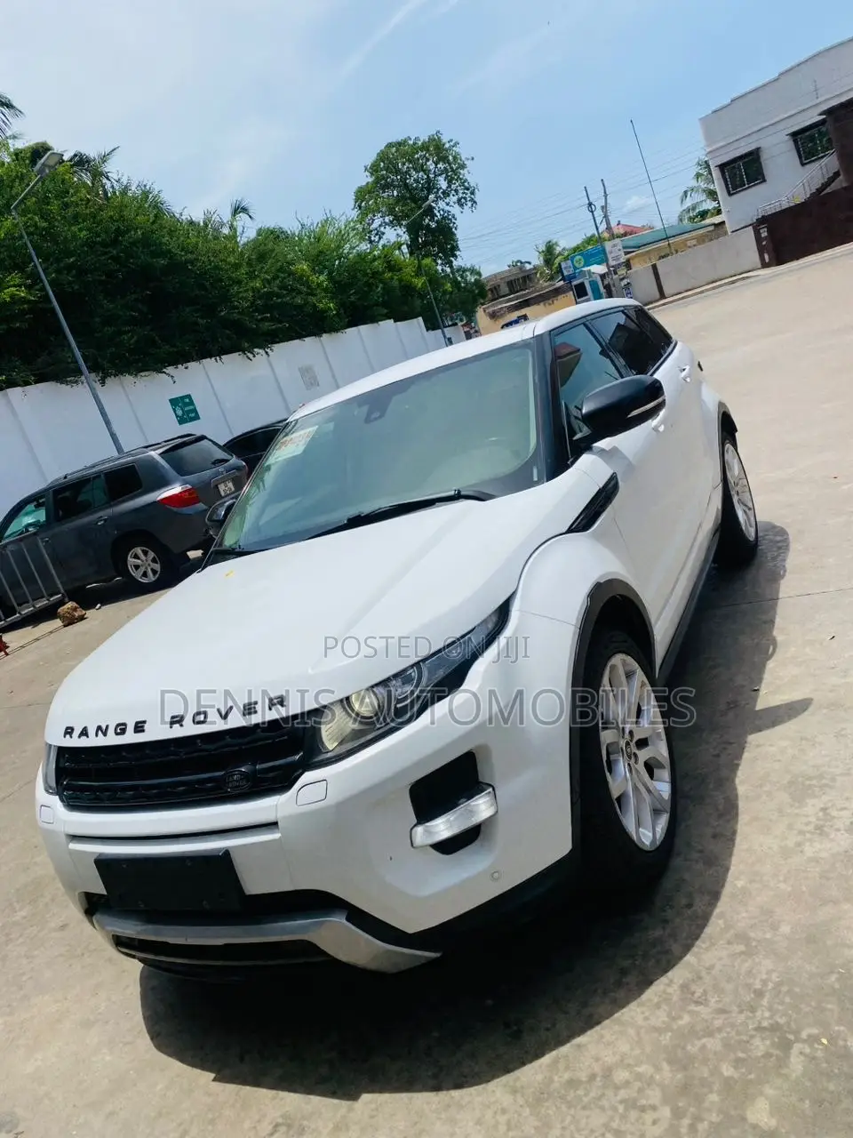 Land Rover Range Rover Evoque Dynamic 4dr SUV AWD (2.0L 4cyl Turbo 9A)