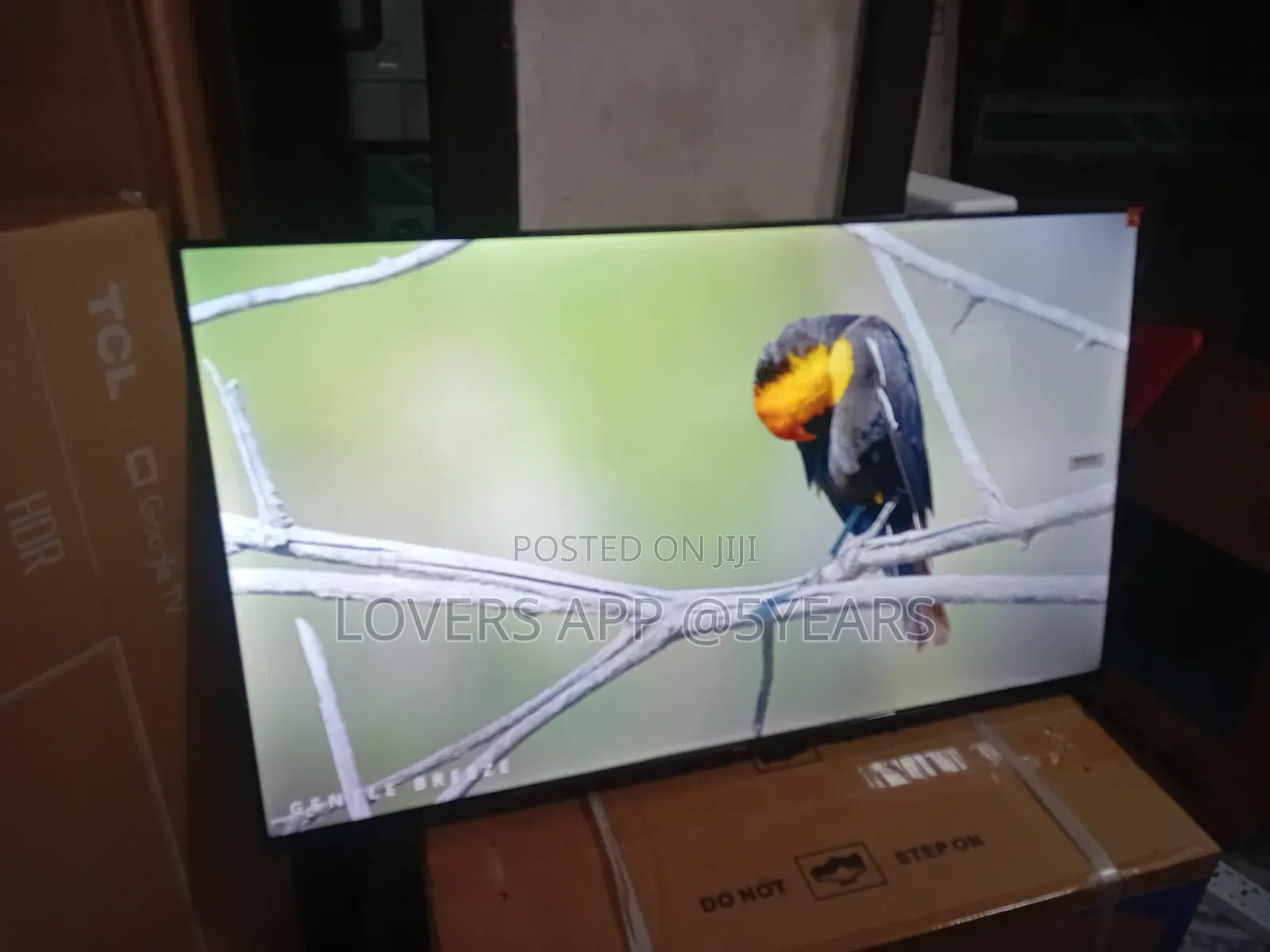 TCL 43inches Qled Uhd HDR 10 Tv.