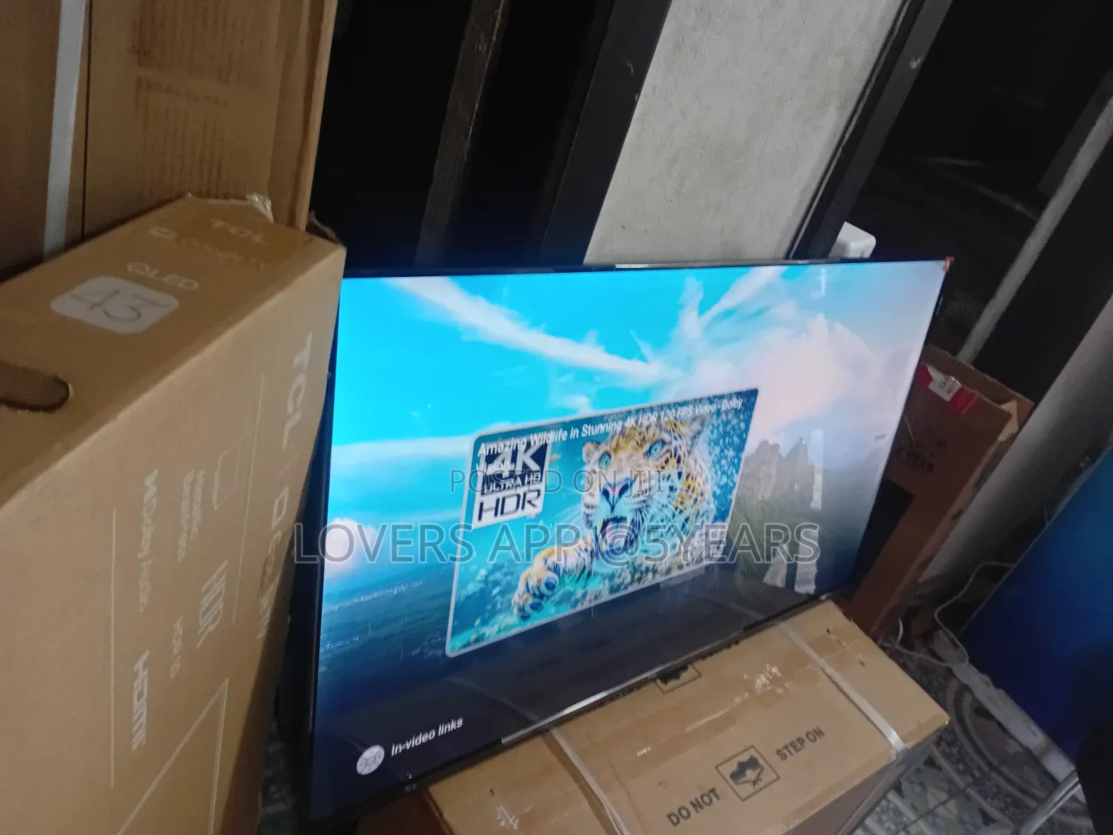TCL 43" Qled Smart Tv With Google Assistant.