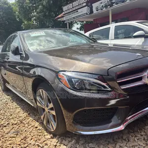 Mercedes-Benz C300 Sport 4Matic Sedan AWD (2.0L 4cyll 7A) 2016 Brown