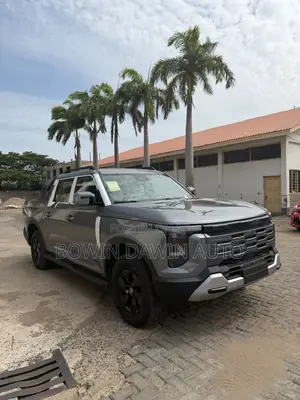 New Nissan Pick-Up 2025 Gray