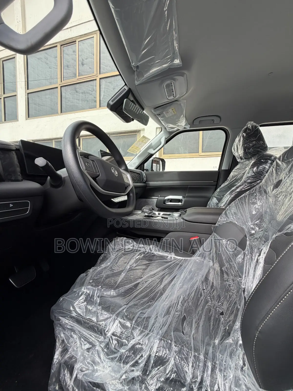 New Nissan Pick-Up 2025 Gray