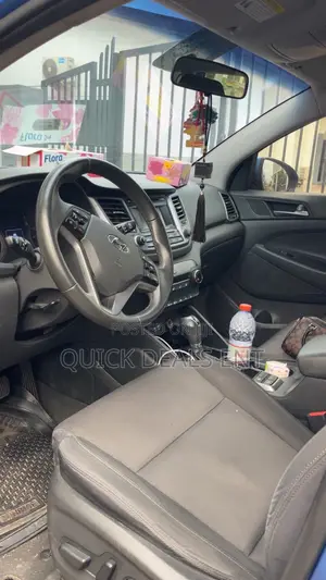 Hyundai Tucson Sport AWD 2017 Blue