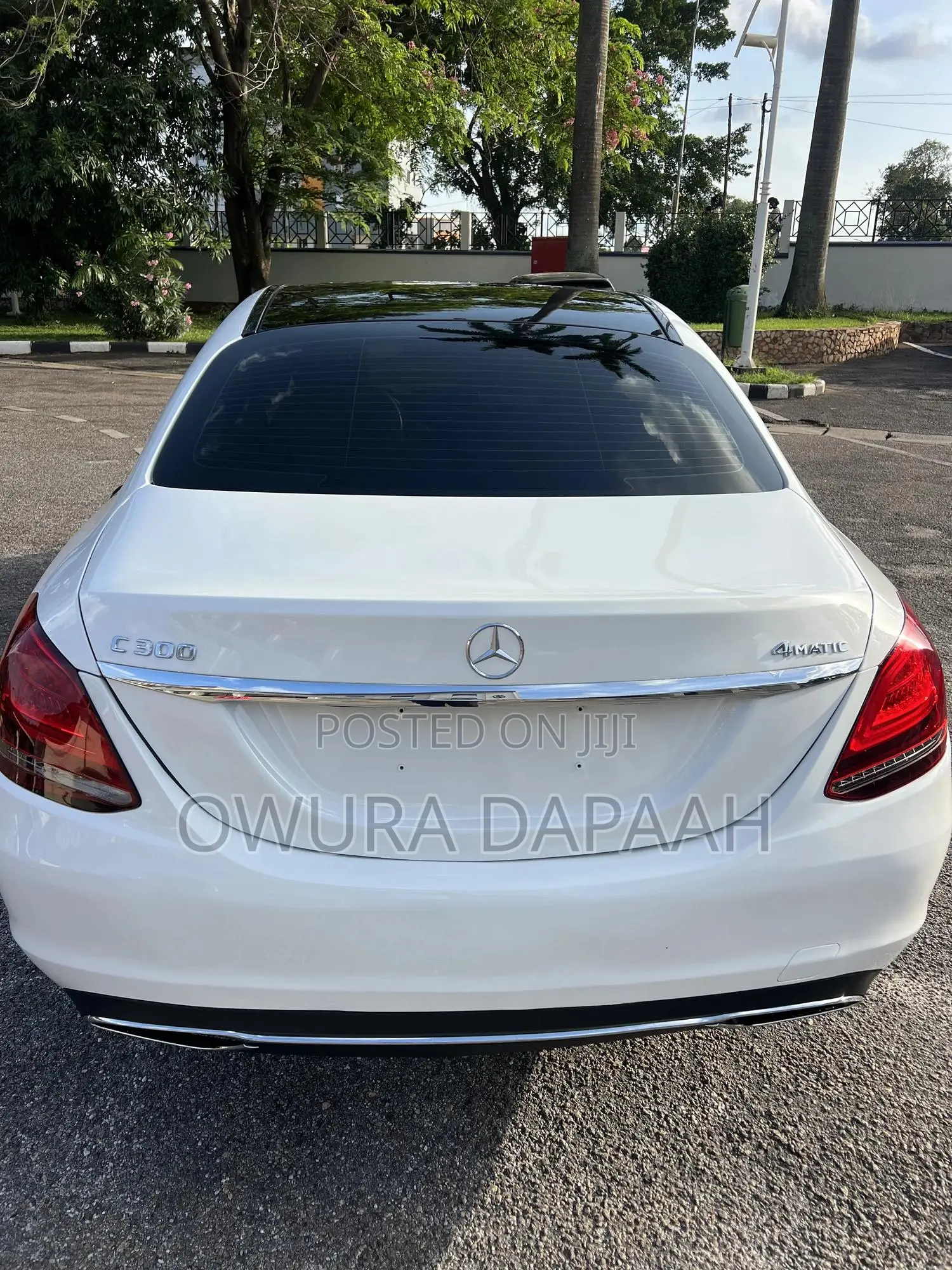 Mercedes-Benz C300 2020 White