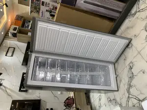 Neatly Sealed Pearl Upright Freezer Puf-370 225 Liters