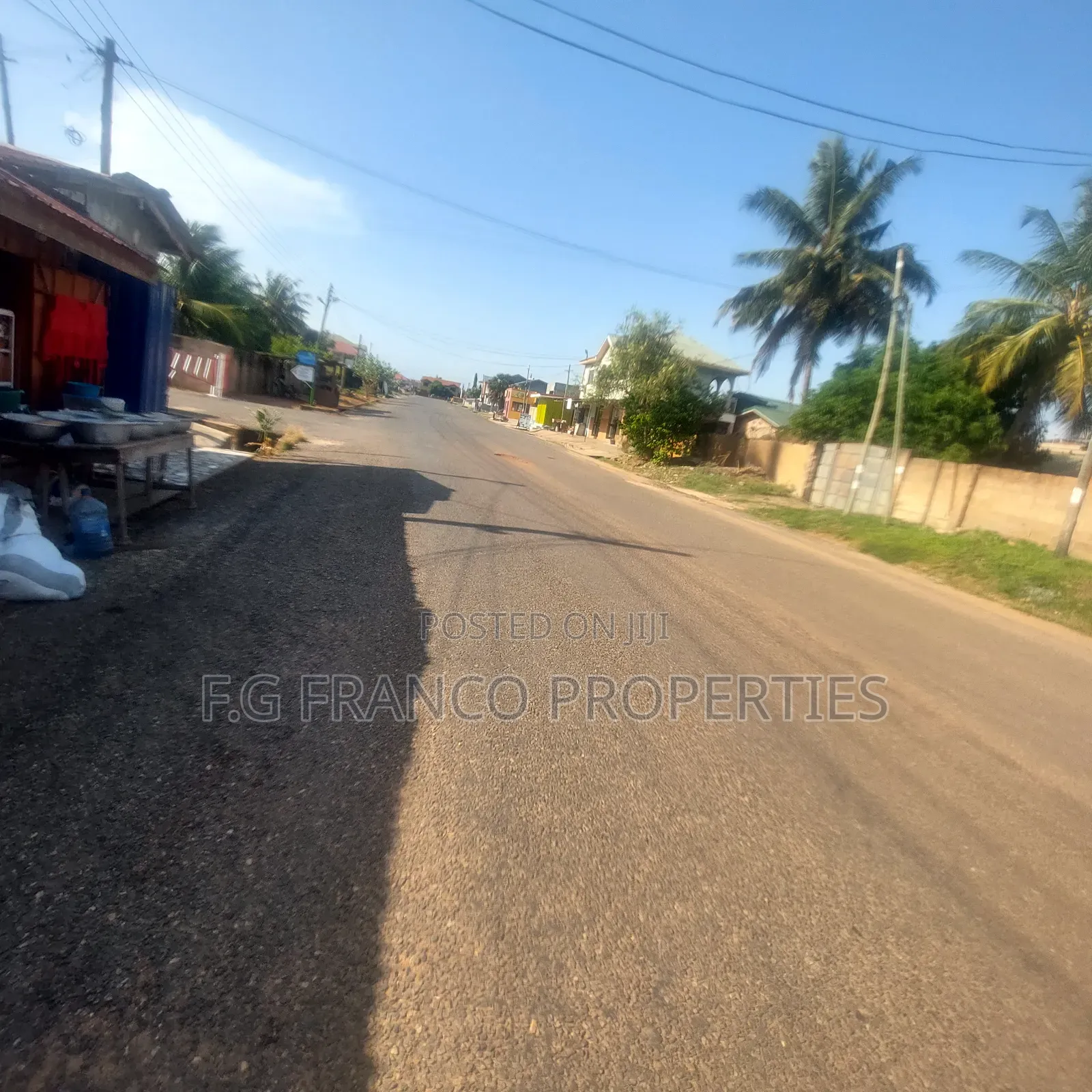 3 Plots Of Land For Sale At Airport