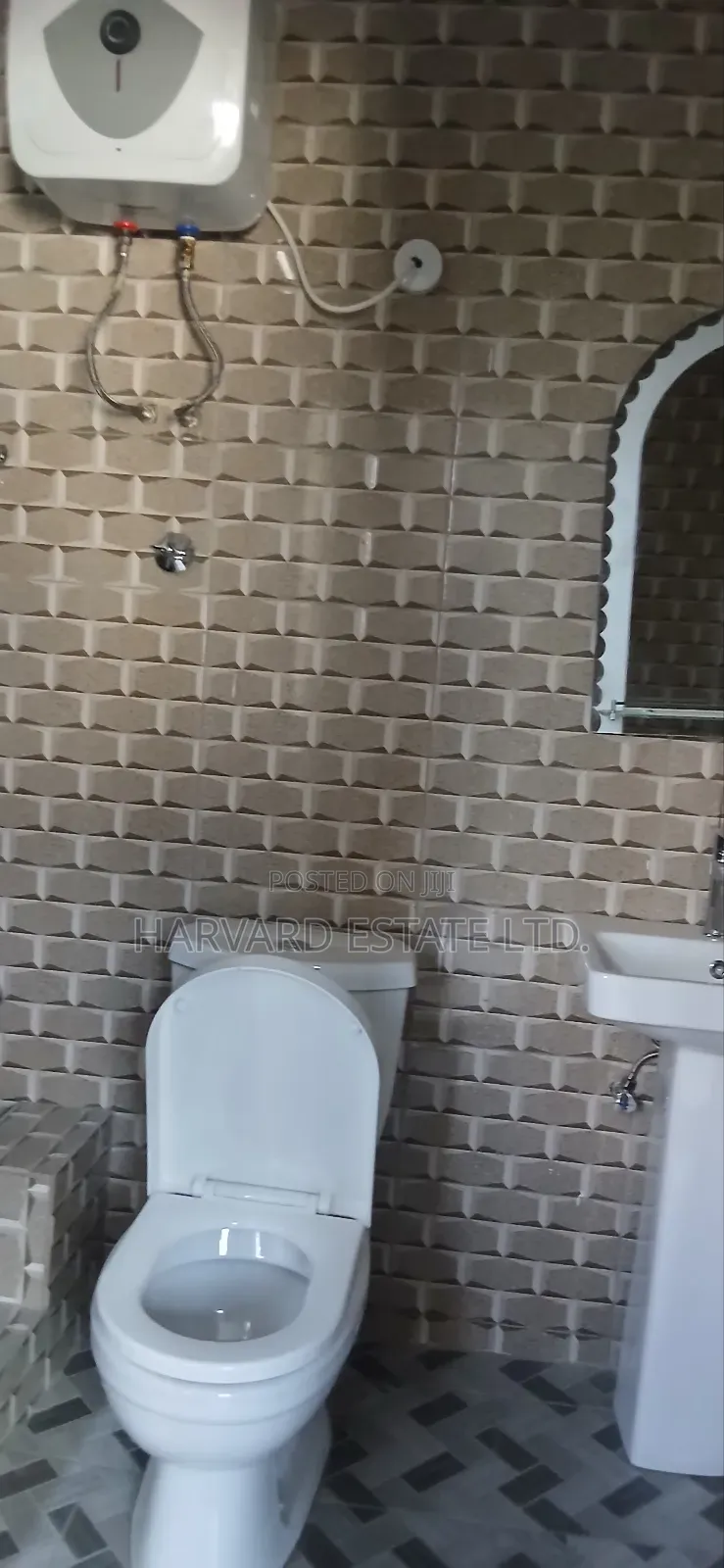 2bdrm Apartment in Tech Ayigya Ccc, Kumasi Metropolitan for rent