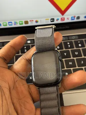 Apple Watch Series 7 45mm