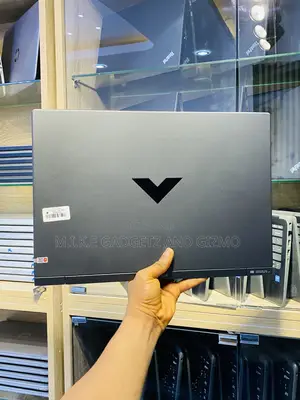 New Laptop HP Victus 15 16GB Intel Core i7 SSD 1T