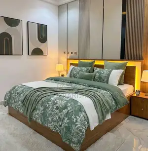 Lumina Max Queen Size Bed