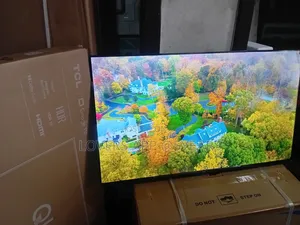 TCL 43 Qled Smart Tv With Upscaling .