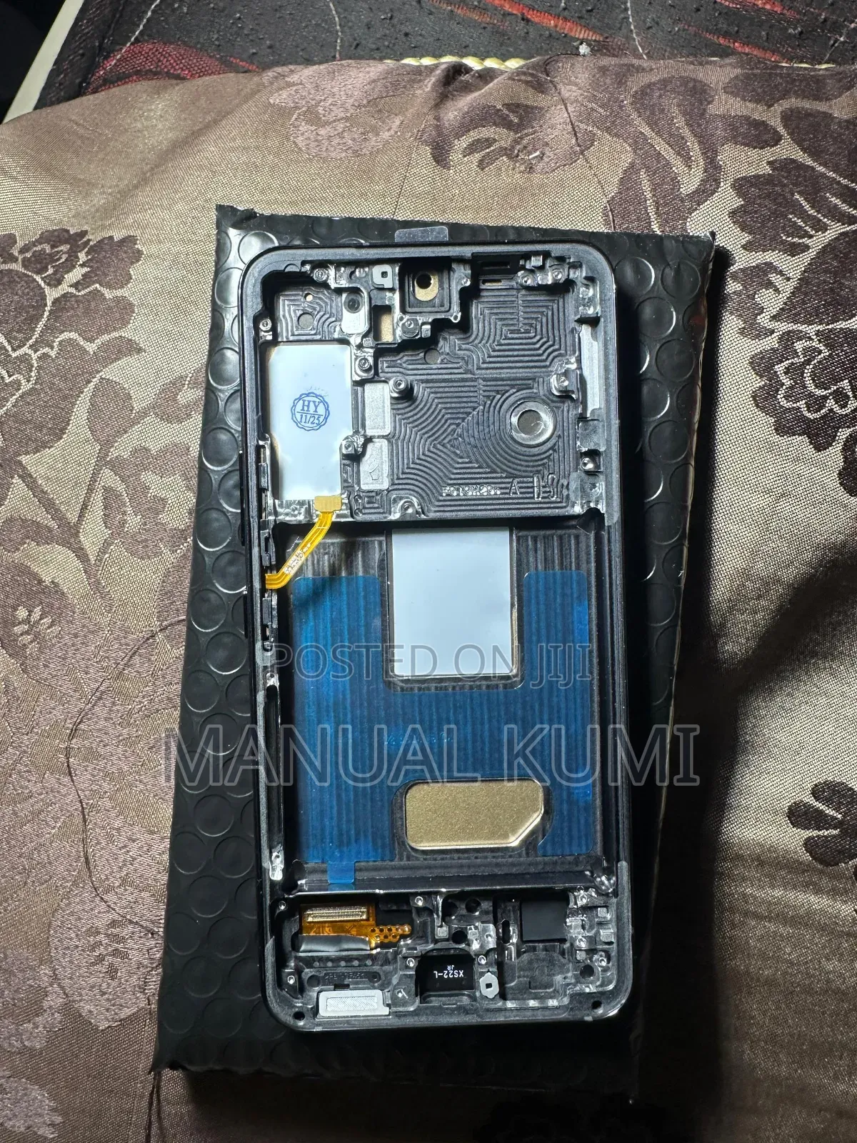 Samsung Galaxy S22 Screen With Frame