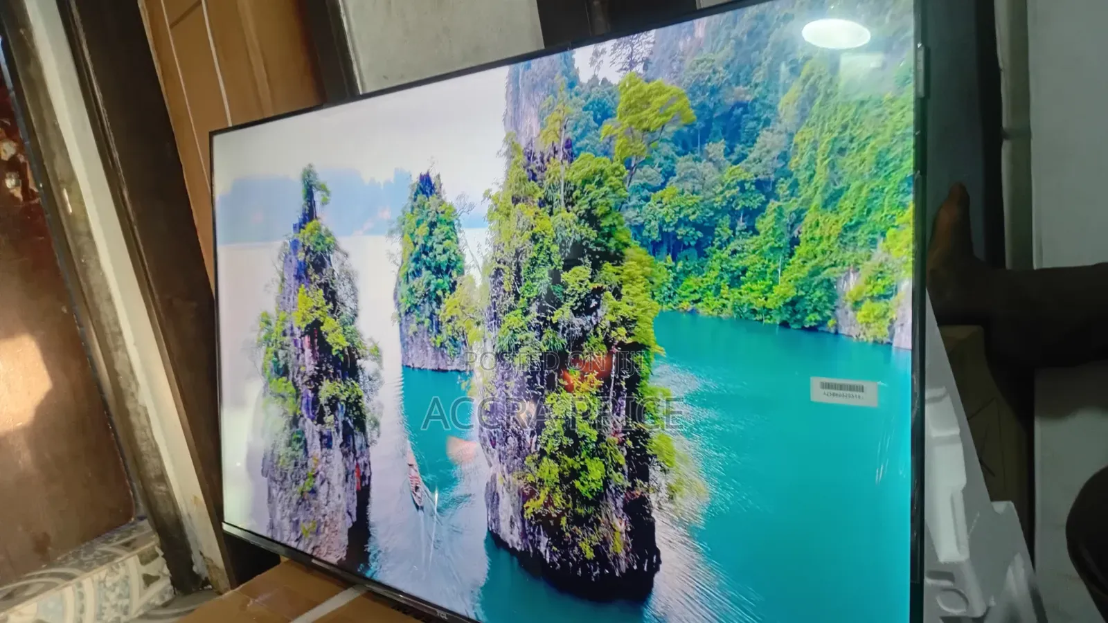 Sky High Television 43inches TCL Smart Televisions