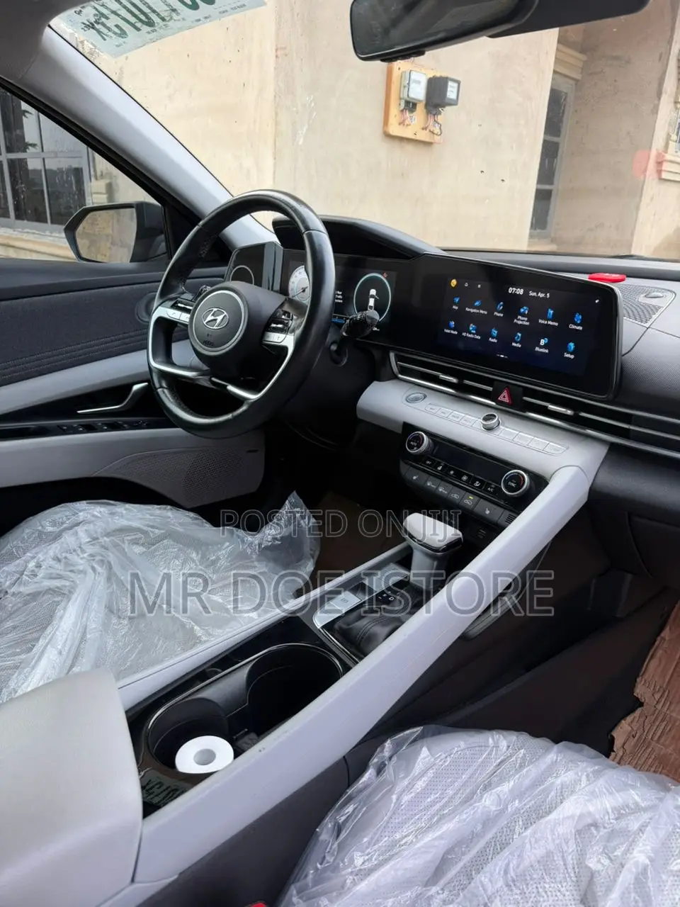 Hyundai Elantra SEL 2023 Gray