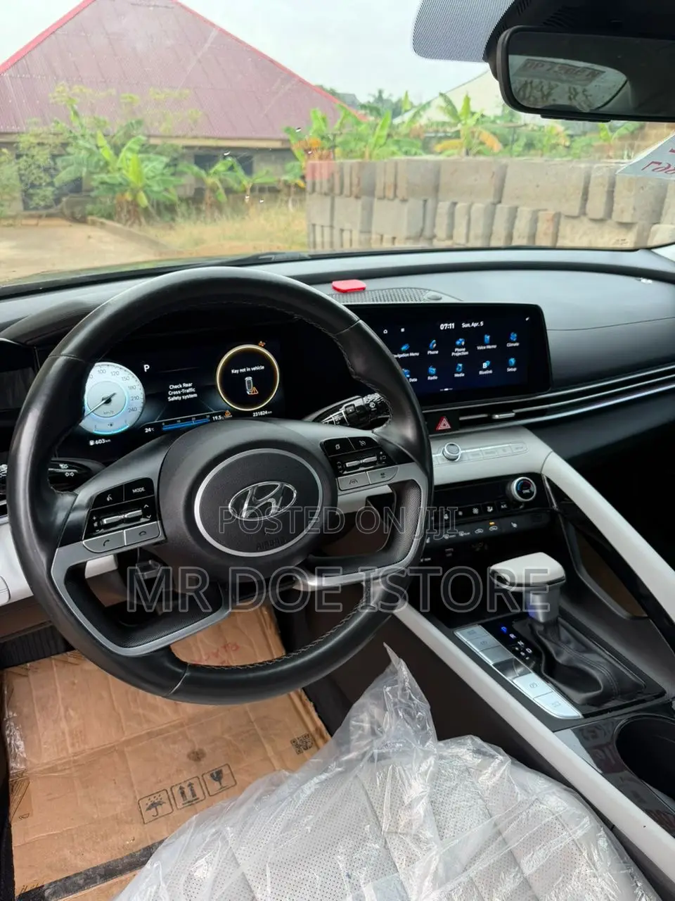 Hyundai Elantra SEL 2023 Gray