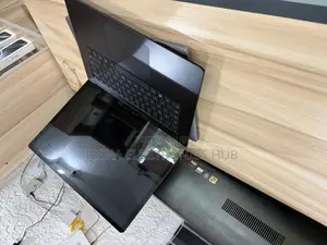 Laptop Microsoft Surface Laptop 5 16GB Intel Core i7 SSD 512GB