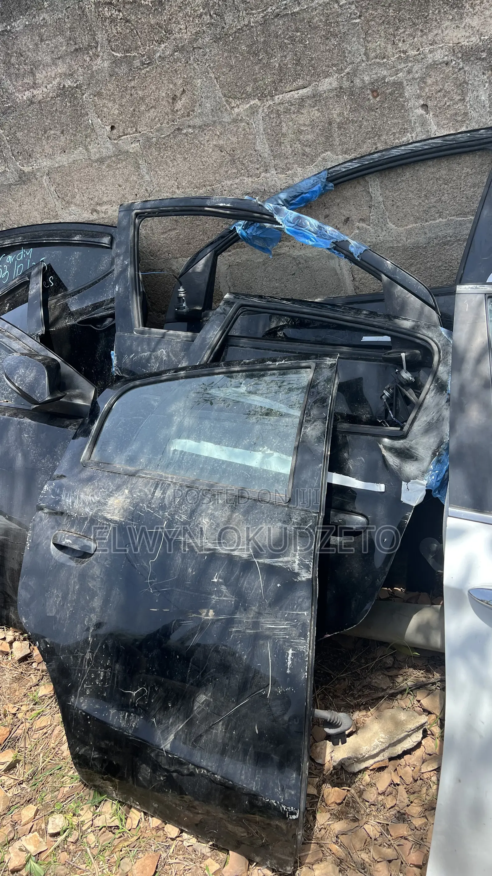 2014 Mitsubishi Mirage Doors