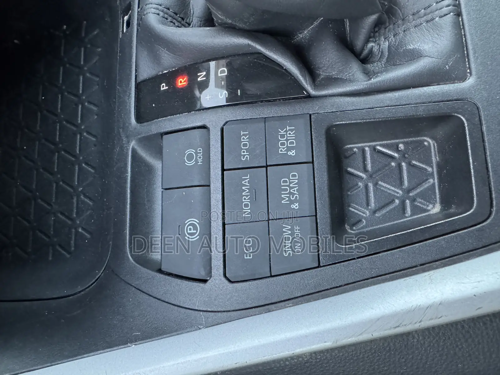 Toyota RAV4 2025 Black