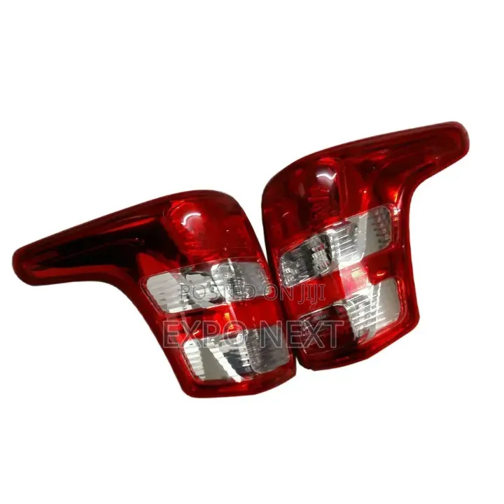 Mitsubishi Triton L200 Mg Pickup Truck 2015-2018 Tail Light Pair