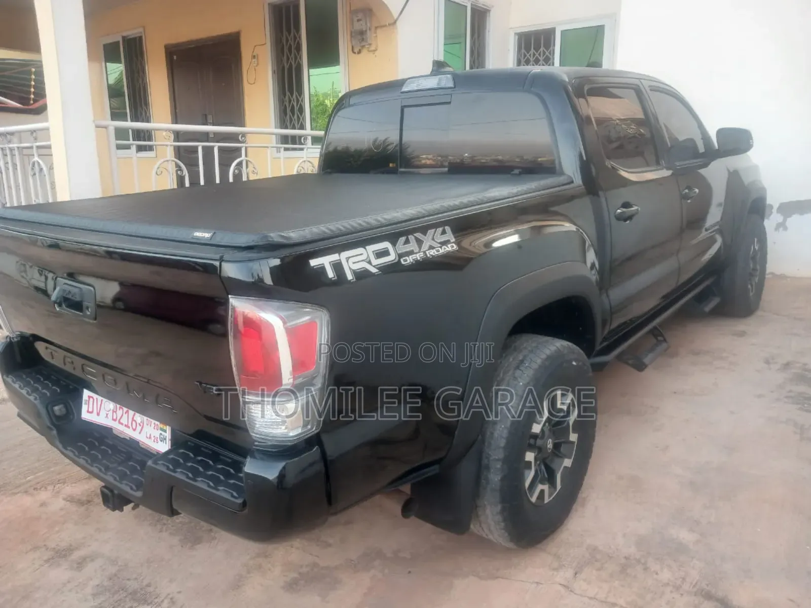 Toyota Tacoma TRD Pro Double Cab 5' Bed V6 AT 2023 Black