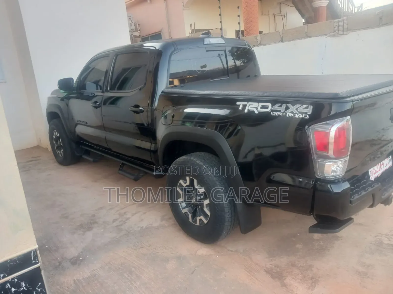 Toyota Tacoma TRD Pro Double Cab 5' Bed V6 AT 2023 Black