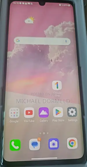 New LG Velvet 128 GB Black