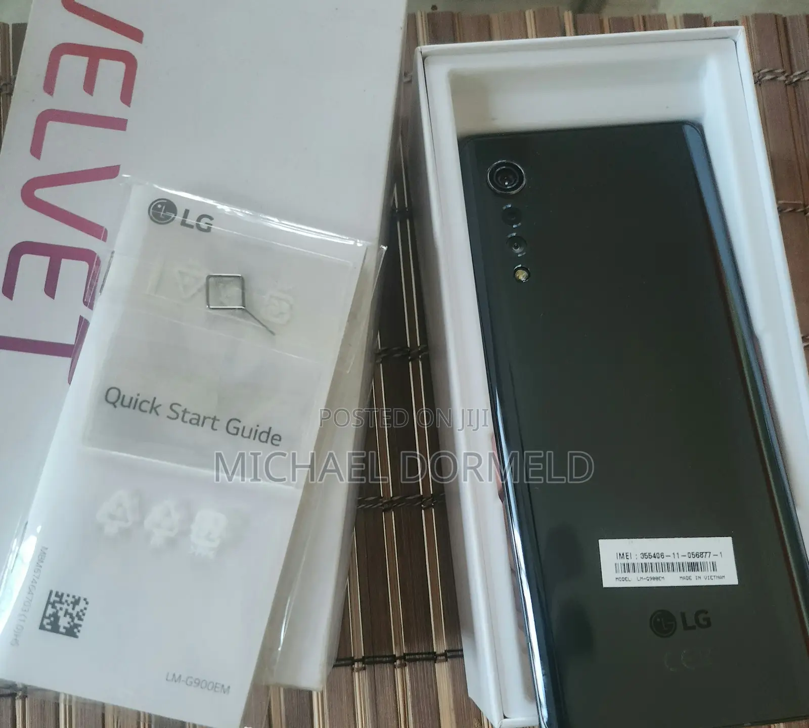 New LG Velvet 128 GB Black