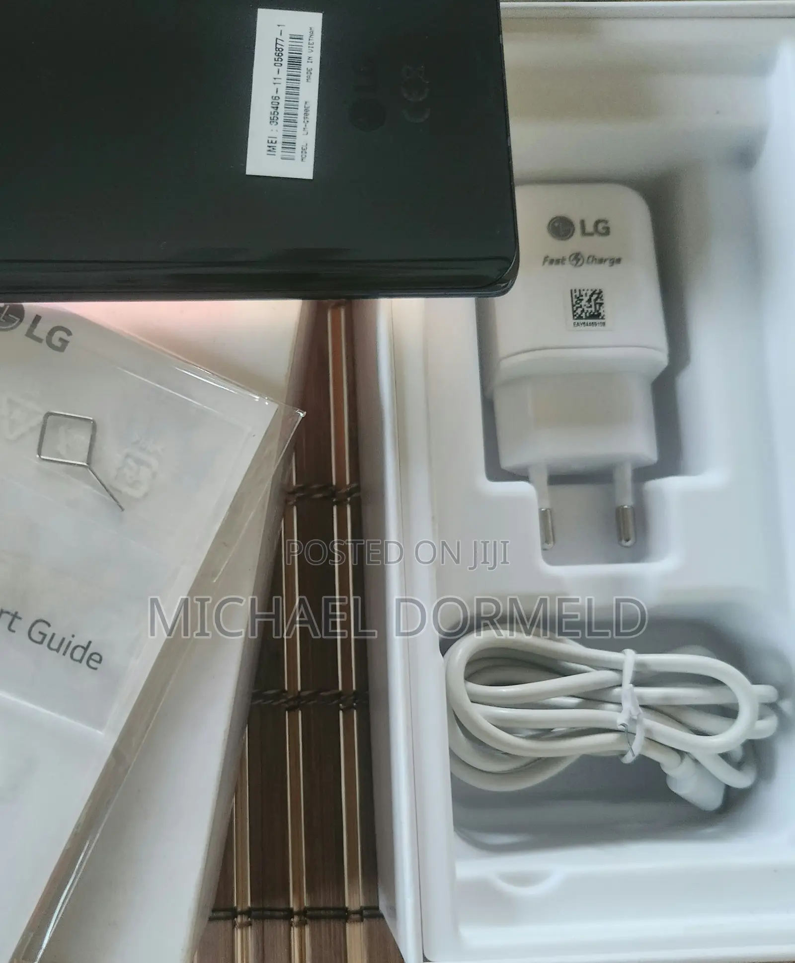 New LG Velvet 128 GB Black