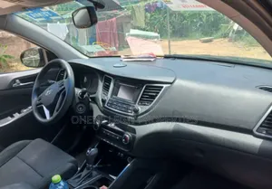 Hyundai Tucson 2014 Red