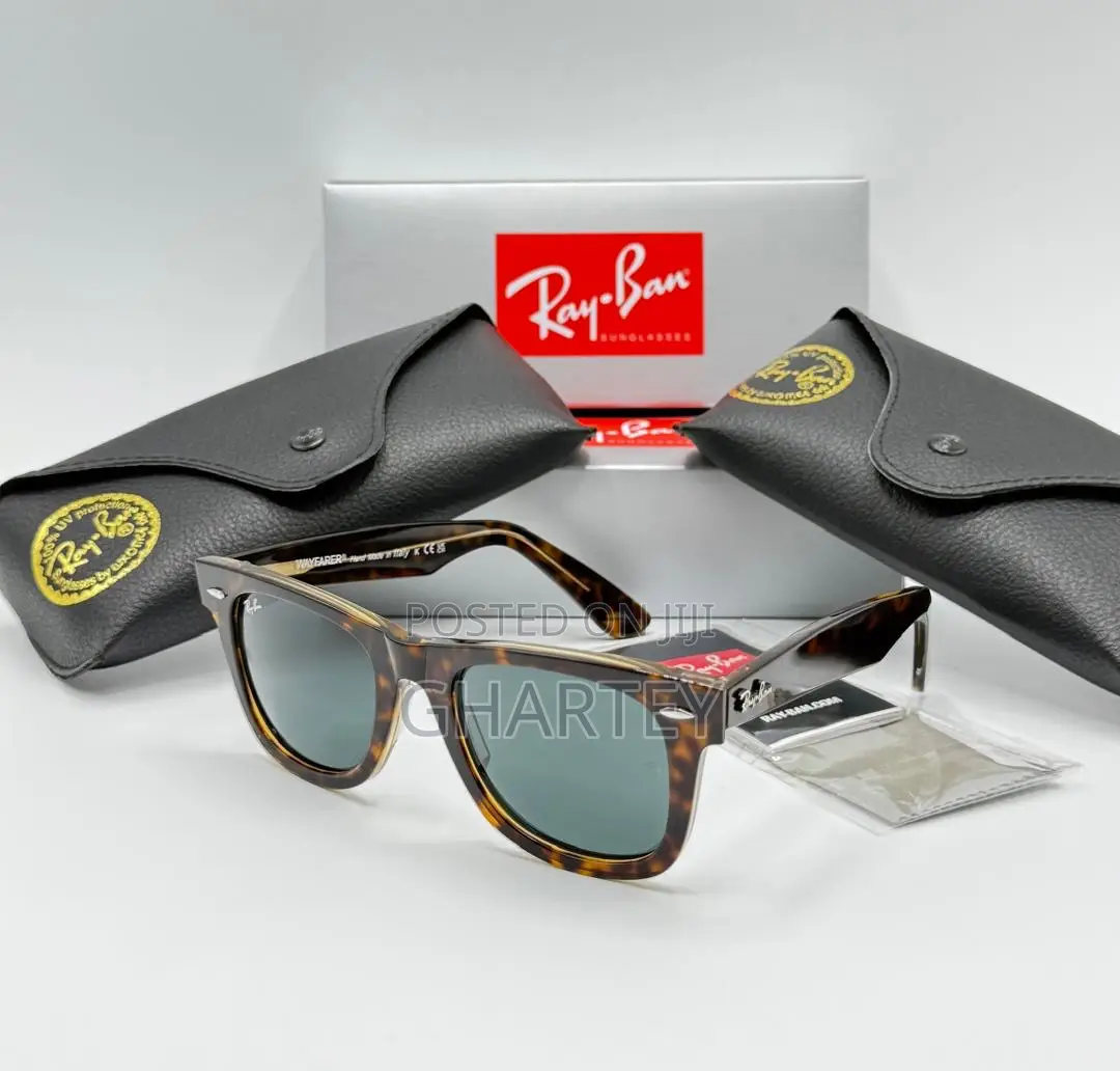 Rayban Wayfarer Striped Iconic Edge, Modern Twist Men’S Glasses