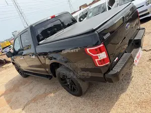 Ford F-150 XL 4x2 SuperCrew Cab Styleside 6.5 ft. box 157 in. WB 2020 Black