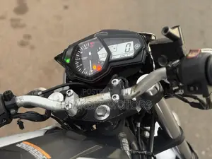 Yamaha 2018 Silver