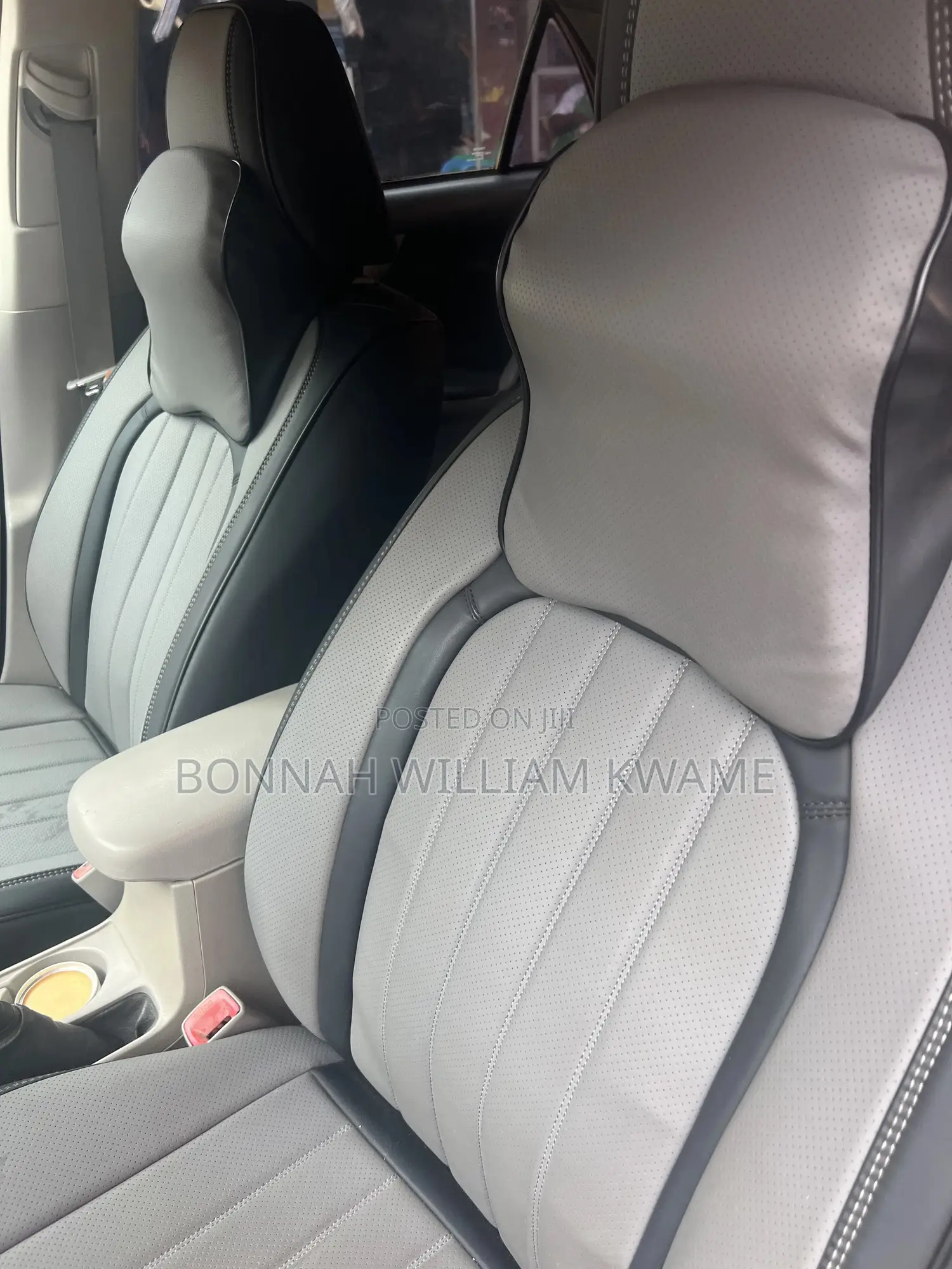 Toyota Corolla LE 4dr Sedan (1.8L 4cyl 4A) 2012 Gray