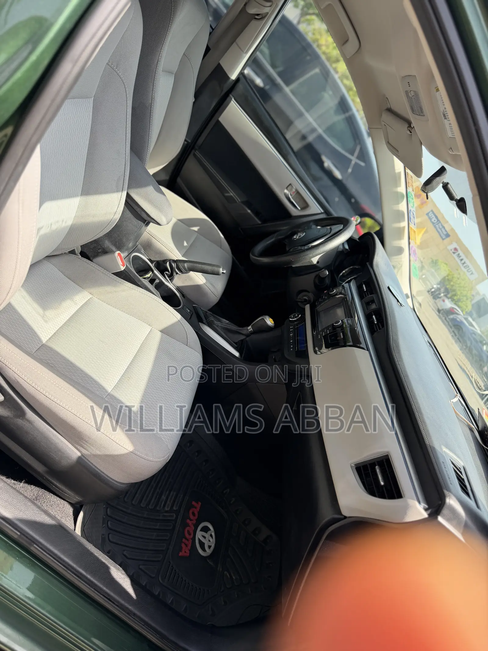 Toyota Corolla LE Eco Plus 4dr Sedan (1.8L 4cyl CVT) 2016 Green