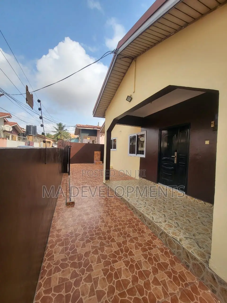 3bdrm House in Mile 7 Achimota for rent