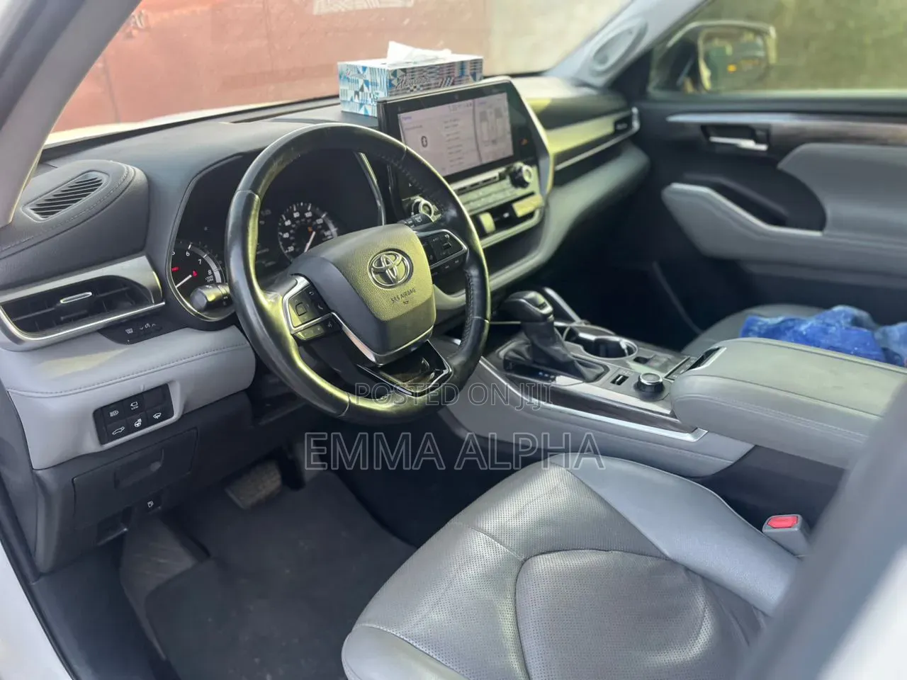 Toyota Highlander Limited AWD 2020 White