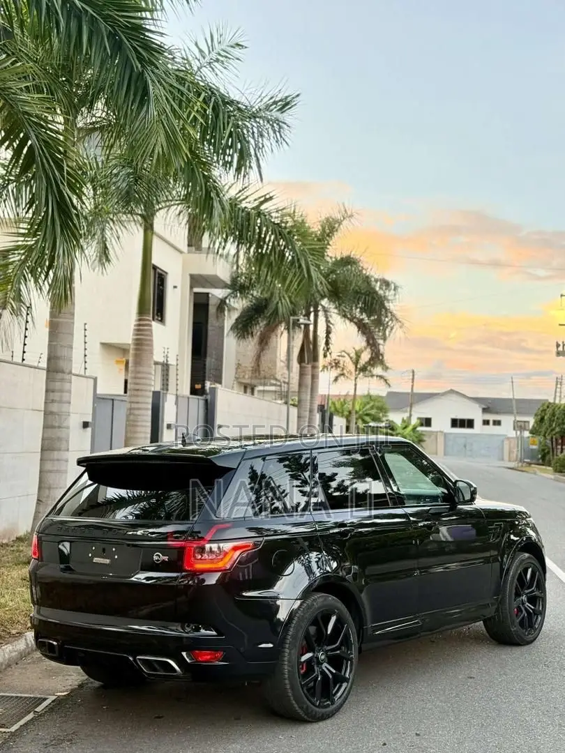 Land Rover Range Rover Sport SVR 4x4 2020 Black