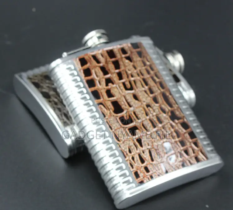 Hip/Pocket Stainless Steel Whiskey/Alcohol Flask - 280ml