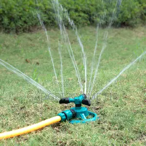 Plastic 3 Arm Rotary Sprinkler for Garden Water Lawn Irrigation