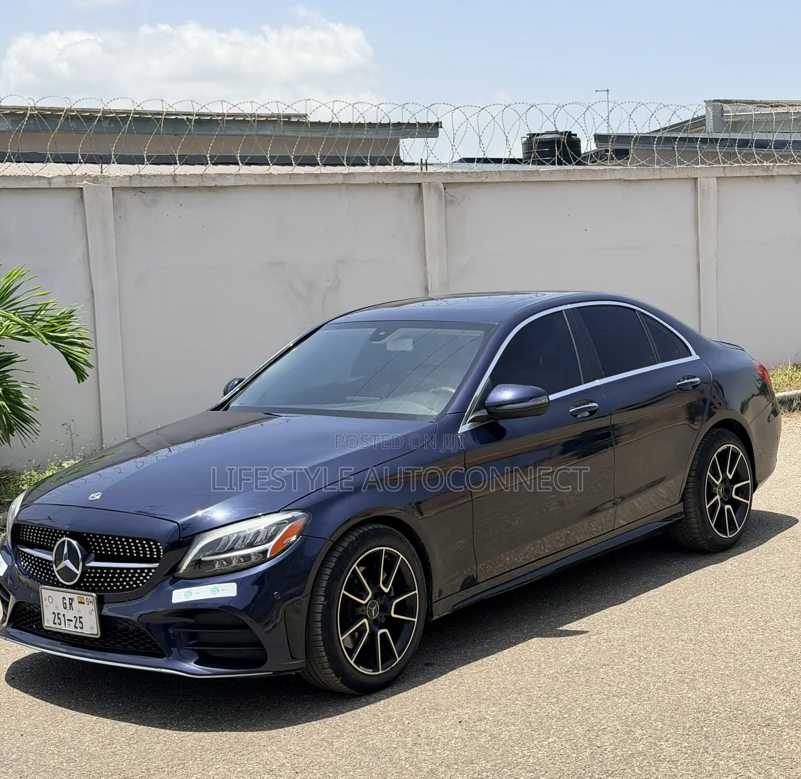 Mercedes-Benz C300 Base C300 AWD 4MATIC Coupe 2019 Blue
