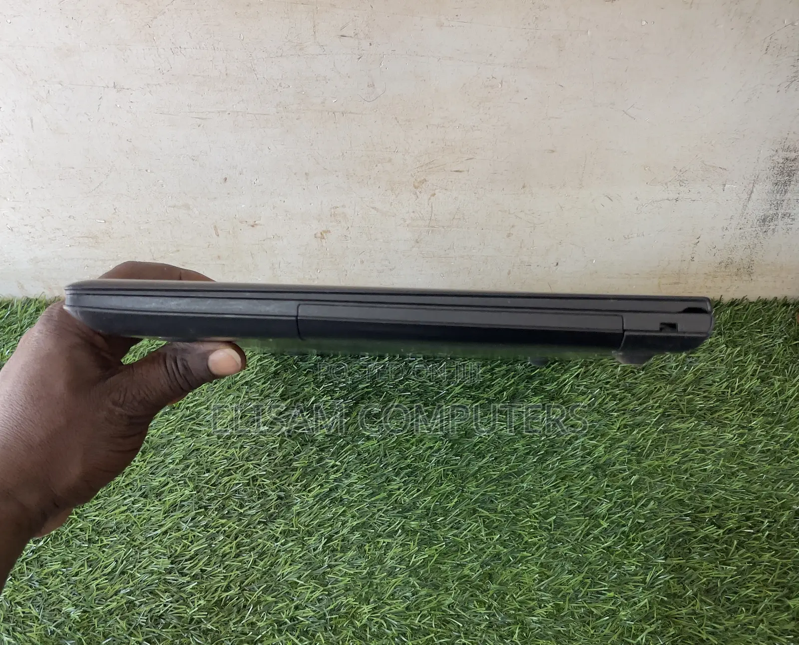 Laptop Lenovo IdeaPad 100 8GB Intel Core i5 HDD 1T