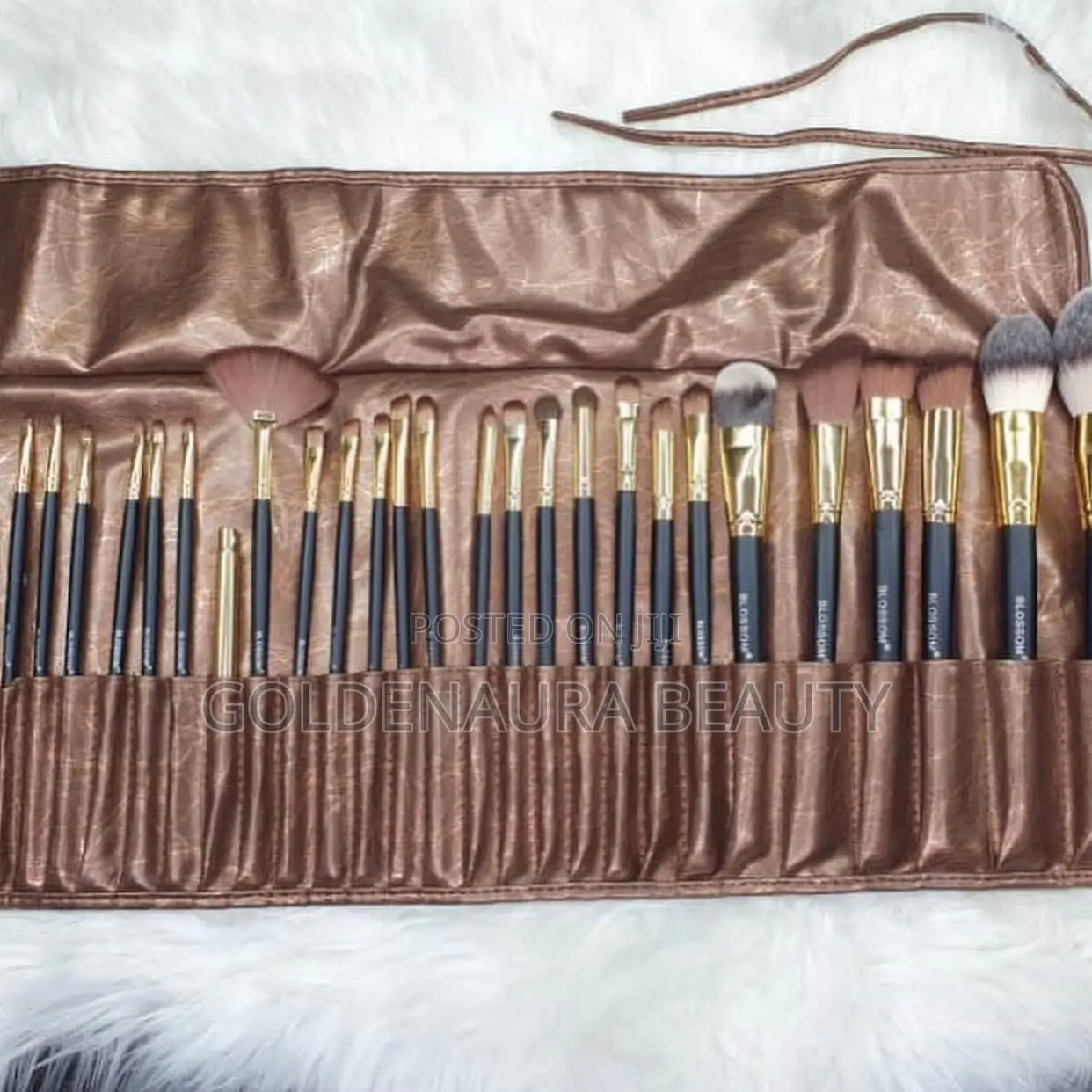 32 Piece Makeup Brushset