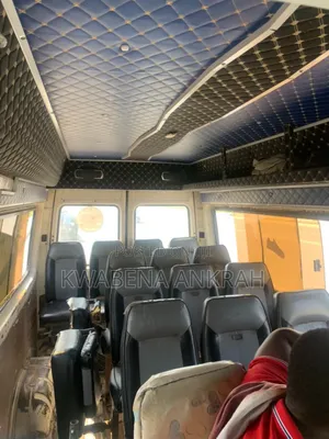 Mercedes-Benz Sprinter 2000 White