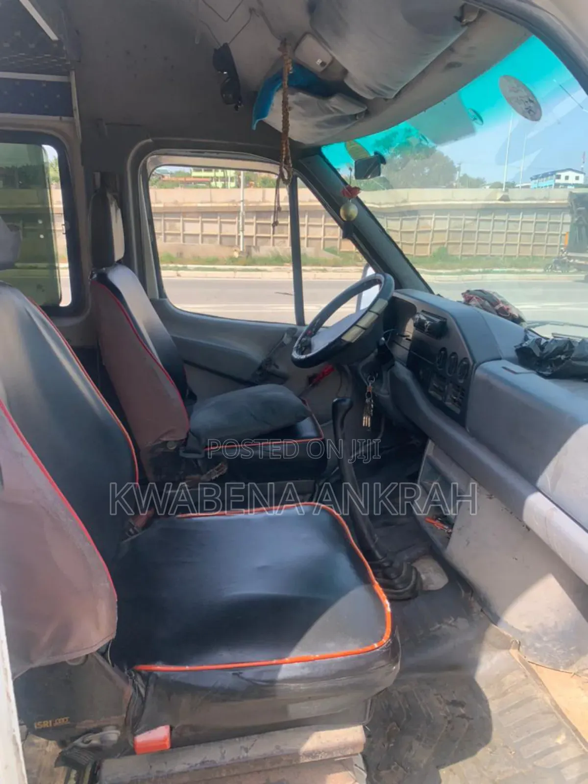 Mercedes-Benz Sprinter 2000 White
