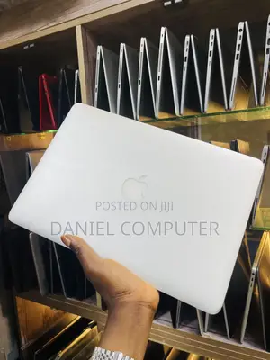 Laptop Apple MacBook Air 2014 8GB Intel Core i5 SSD 256GB
