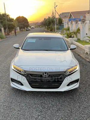 Honda Accord EX-L 2.0T 2020 White