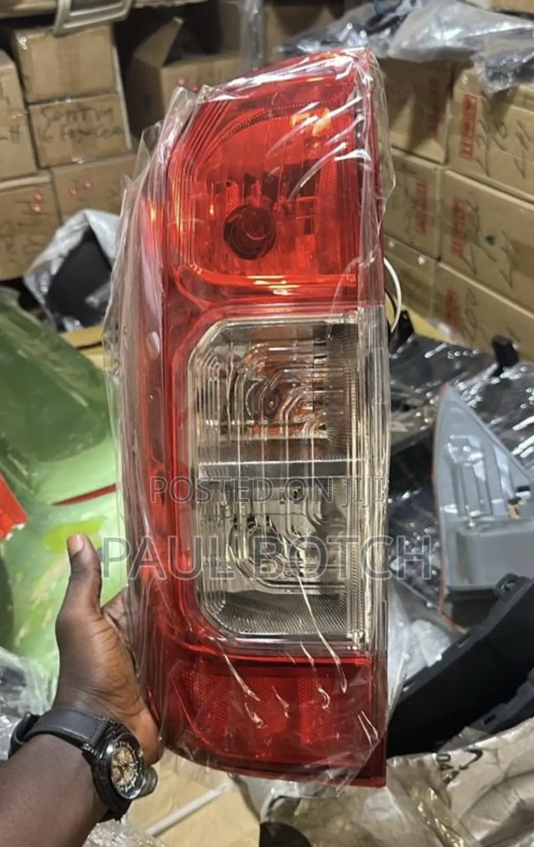 Nissan Navara Original Taillight