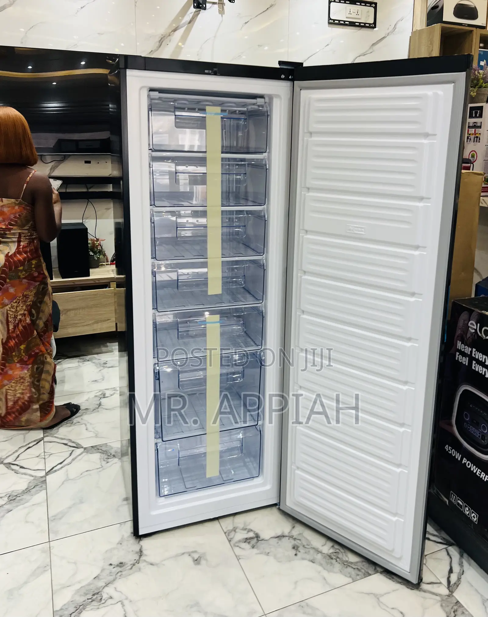 Long Lasting Pearl Puf-370 Single Door Upright Standing Freezer(242l)