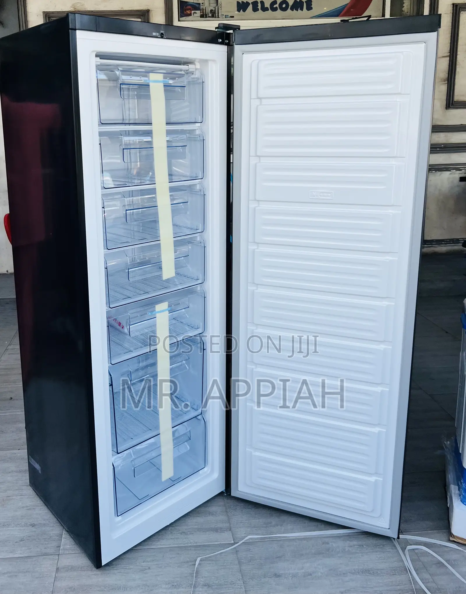 Super Quality Pearl Single Door Upright Standing Freezer(Puf-370) 